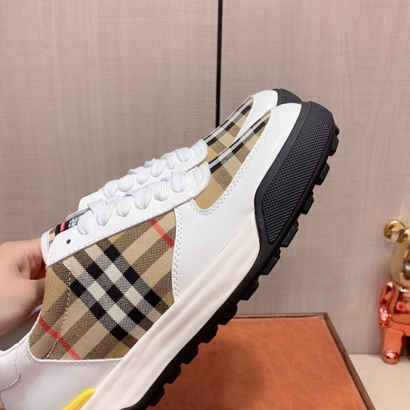 Burberry Low Shoes